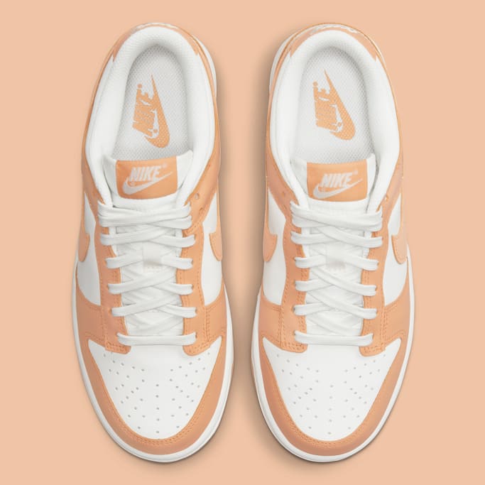 Nike Dunk Low Harvest Moon Foto 6