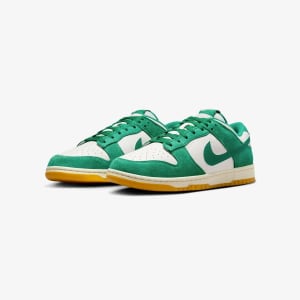 Nike Dunk Low Malachite Gum Foto 1