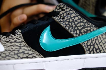 Een betere blik op de Nike Dunk Low Pro SB "Atmos Elephant"