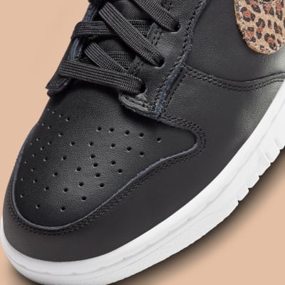 Nike Dunk Low SE Black Animal Swoosh Foto 7