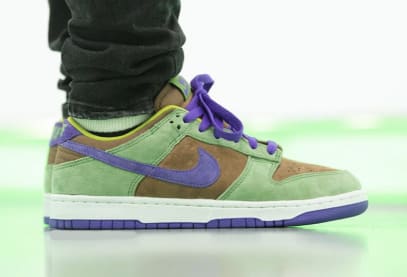 On-feet foto's van de Nike Dunk Low SP Veneer 2020