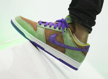 On-feet foto's van de Nike Dunk Low SP Veneer 2020