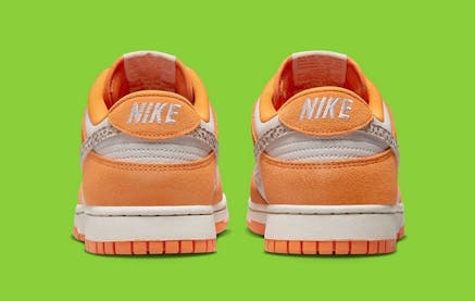 Nike Dunk Low Safari Swoosh Kumquat Foto 5