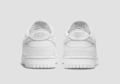 Nike Dunk Low Triple White Foto 5