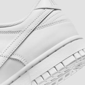 Nike Dunk Low Triple White Foto 8