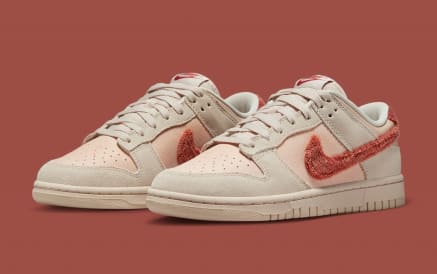 Nike Dunk Low WMNS Terry Swoosh Foto 2