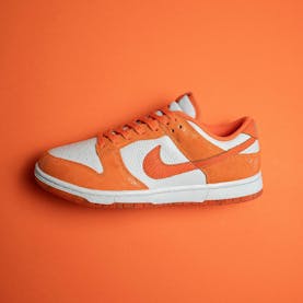 Nike Dunk Low Wmns Cracked Orange Foto 1