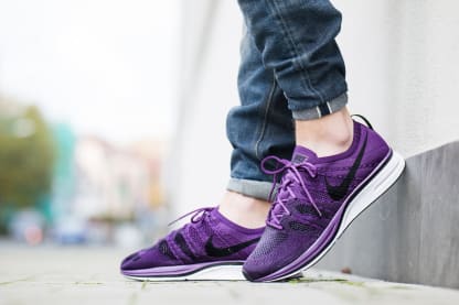 Nike Flyknit Trainer Night Purple