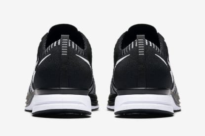 Nike Flyknit Trainer "Oreo"