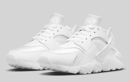 Nike triple white huaraches Outlet