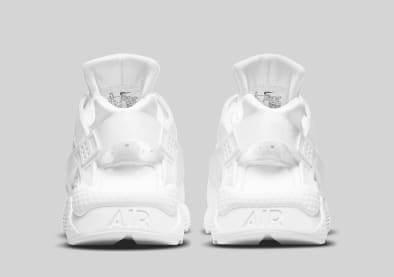 Nike Huarache Triple White Foto 5