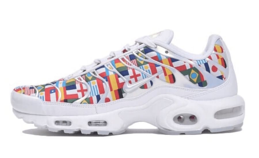 Klaar voor het WK Voetbal met het Nike International Flag Pack