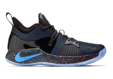 Nike onthult de Nike PG 2 Playstation