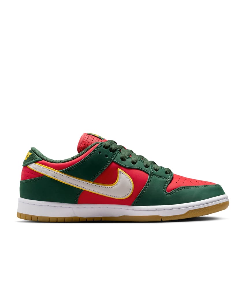 Nike SB Dunk Low Pro Fir and Fire Red Foto 1