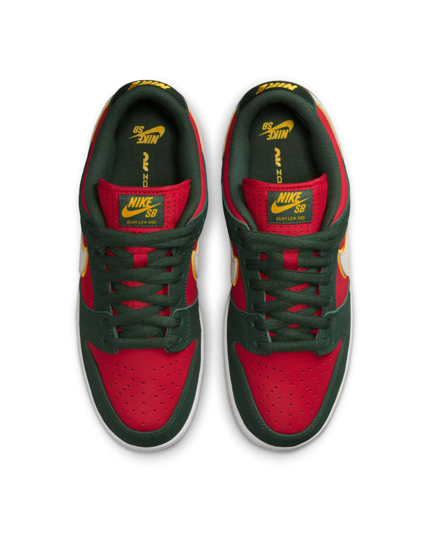 Nike SB Dunk Low Pro Fir and Fire Red Foto 2