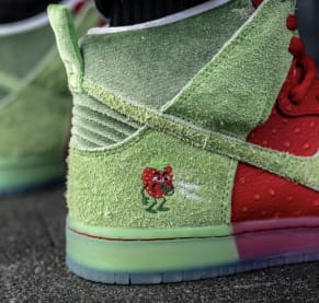 Check nu de eerste foto's van de Nike SB Dunk High "Strawberry Cough"