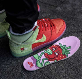 Check nu de eerste foto's van de Nike SB Dunk High "Strawberry Cough"