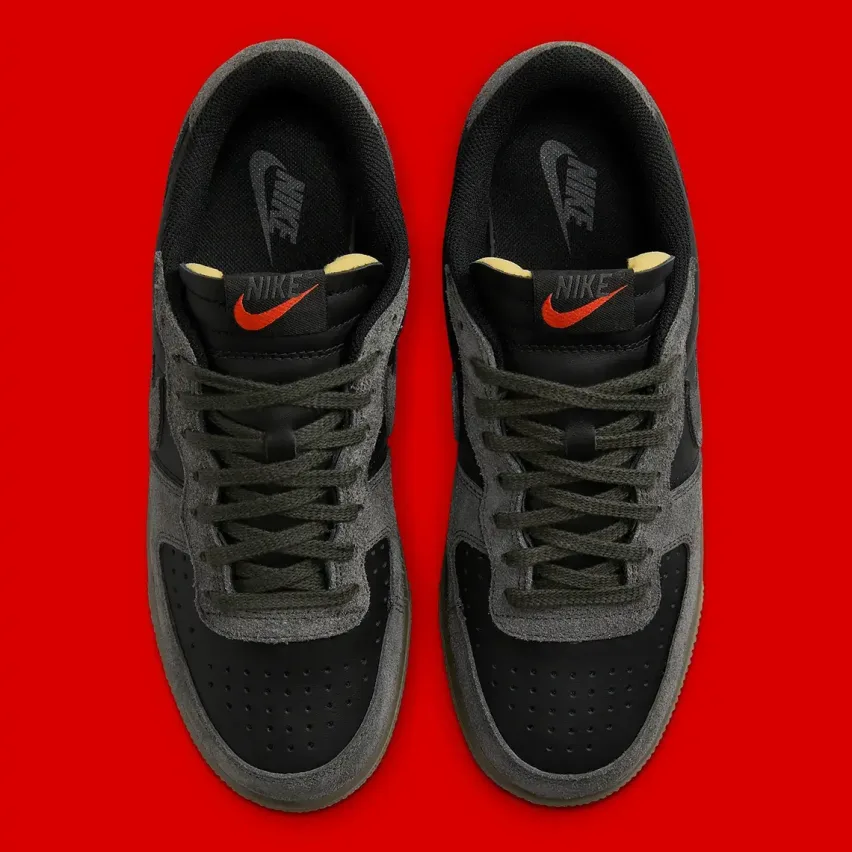 Terminator Dunks Ben jij klaar voor de release van de Nike Terminator… | Sneaker Squad
