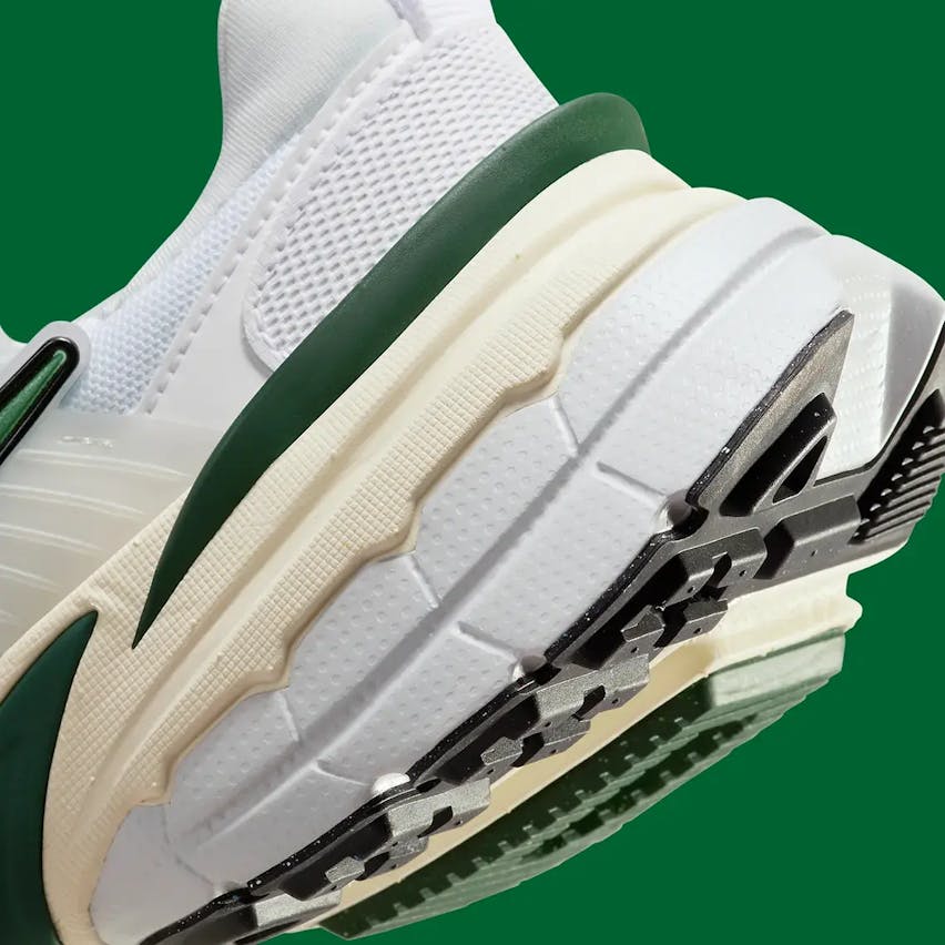 Nike V2 K Run Wmns White Green Foto 7