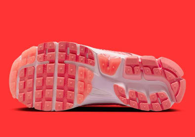 Nike Zoom Vomero 5 Triple Pink Foto 5