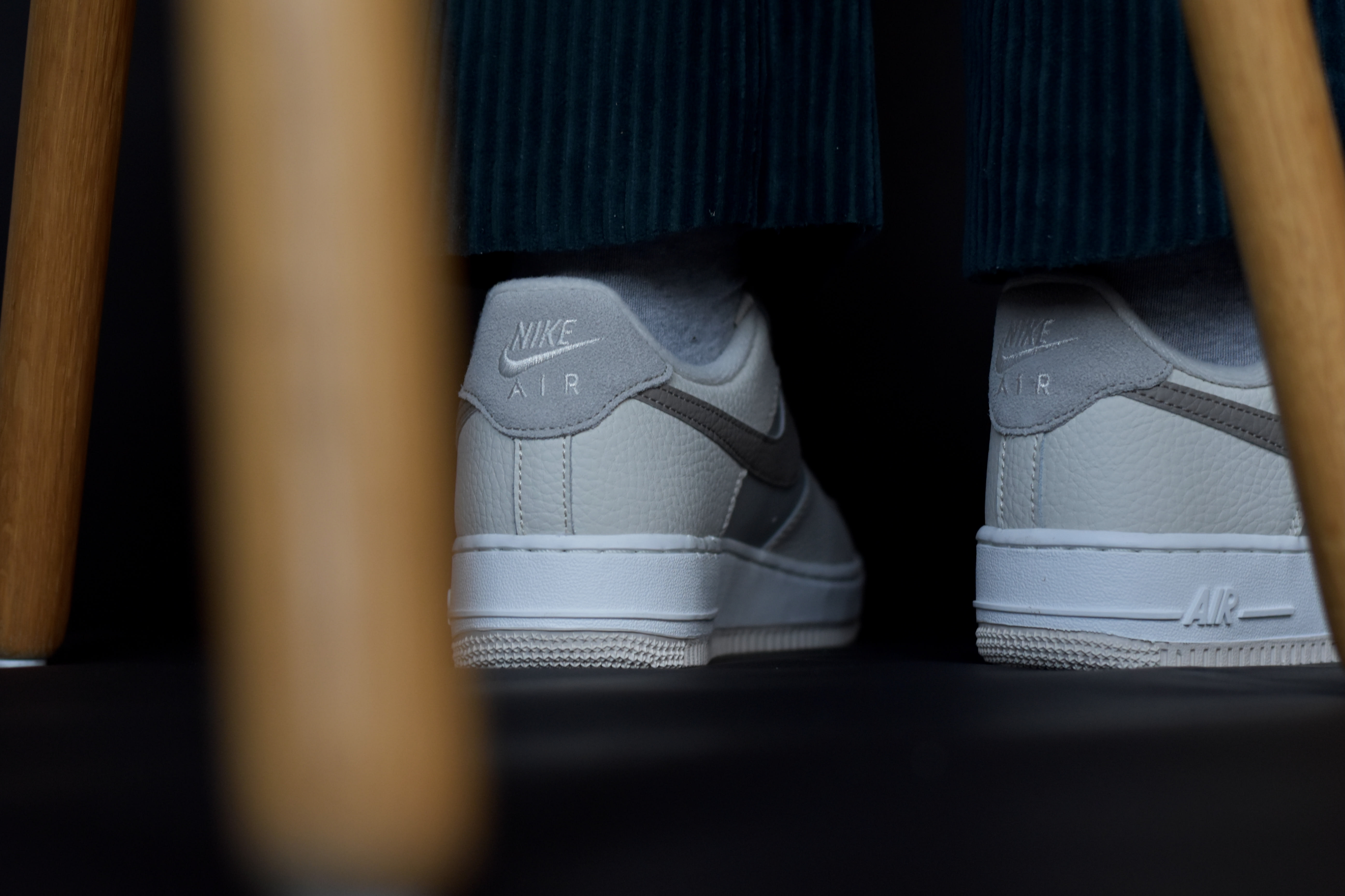 Nike breidt de Air Force 1 line up uit met de Fossil colorway 3