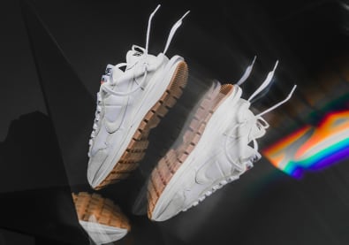 Nike x sacai Vapor Waffle Sail Gum