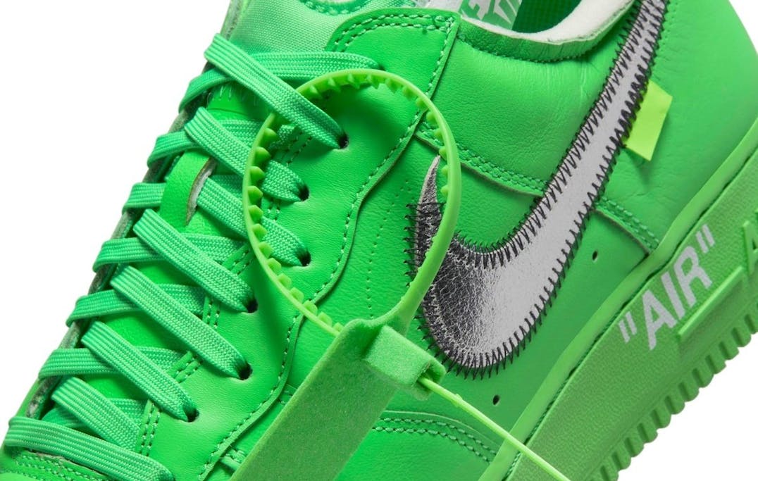 Off White x Nike Air Force 1 Low Light Green Spark Foto 4
