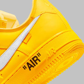 Off White x Nike Air Force 1 University Gold Foto 12