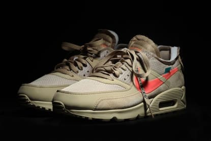 Nieuwe beelden van de Off-White x Nike Air Max 90 "Desert Ore"