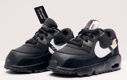 De Off White x Nike Air Max 90 dropt ook voor peuters Sneaker Squad