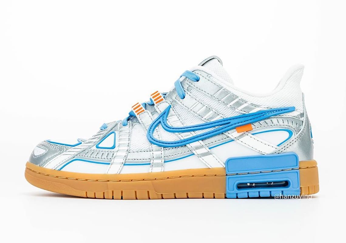 Eerste foto's van de upcoming Off-White x Nike Air Rubber Dunk University Blue