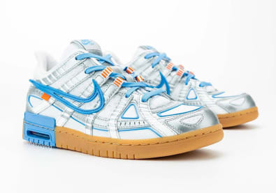 Eerste foto's van de upcoming Off-White x Nike Air Rubber Dunk University Blue