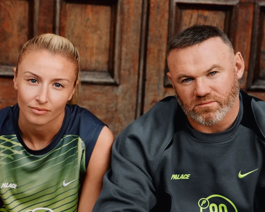 Palace x Nike Total 90 III Volt Metallic Silver FOTO 12