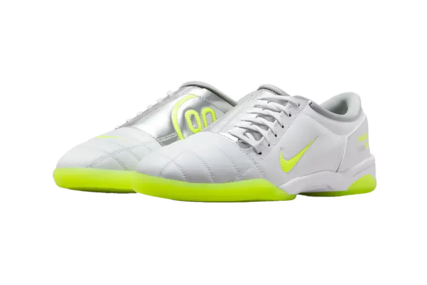 Palace x Nike Total 90 III Volt Metallic Silver FOTO 17