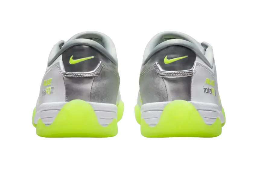 Palace x Nike Total 90 III Volt Metallic Silver FOTO 19