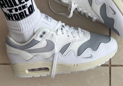 Patta x Nike Air Max 1 White Grey Foto 1