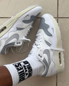 Patta x Nike Air Max 1 White Grey Foto 3