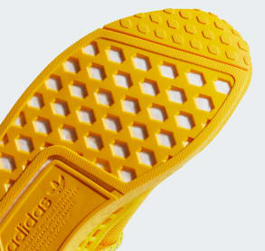 Adidas en Pharrell droppen Zaterdag deze Adidas NMD Human Race "Yellow"