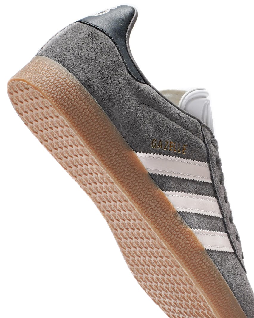 Real Madrid x Adidas Gazelle Charcoal Foto 5