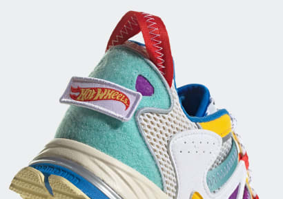 Sean Wotherspoon x adidas Superturf Adventure Hot Wheels Foto 1