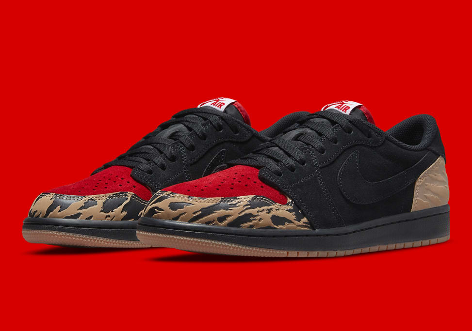 Sole Fly x Air Jordan 1 Low Carnivore Foto 2