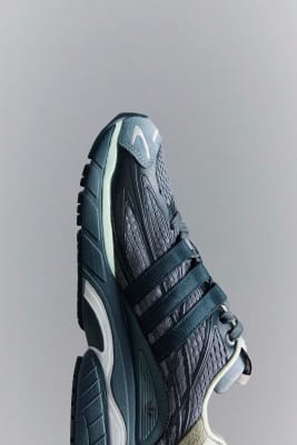 Song for the Mute x Adidas Adistar Cushion Shadow Green Foto 5