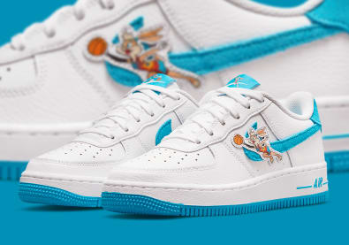 Space Jam x Nike Air Force 1 Hare Foto 1