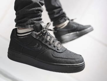 De On-feet foto's van de Stussy x Nike Air Force 1 Low Collection