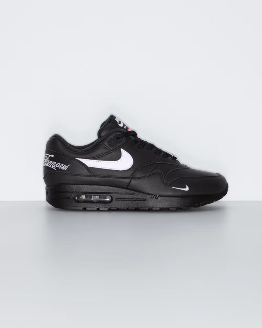 Supreme x Nike Air Max 1 Black Foto 2