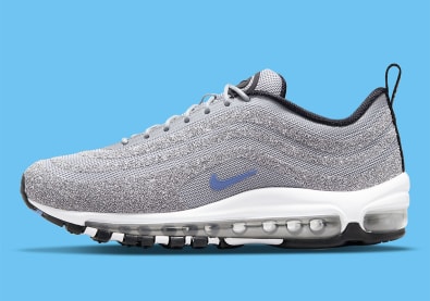 Swarovski en Nike droppen een nieuwe Polar Blue colorway voor de Nike Air Max 97