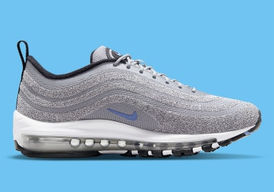 Swarovski en Nike droppen een nieuwe Polar Blue colorway voor de Nike Air Max 97