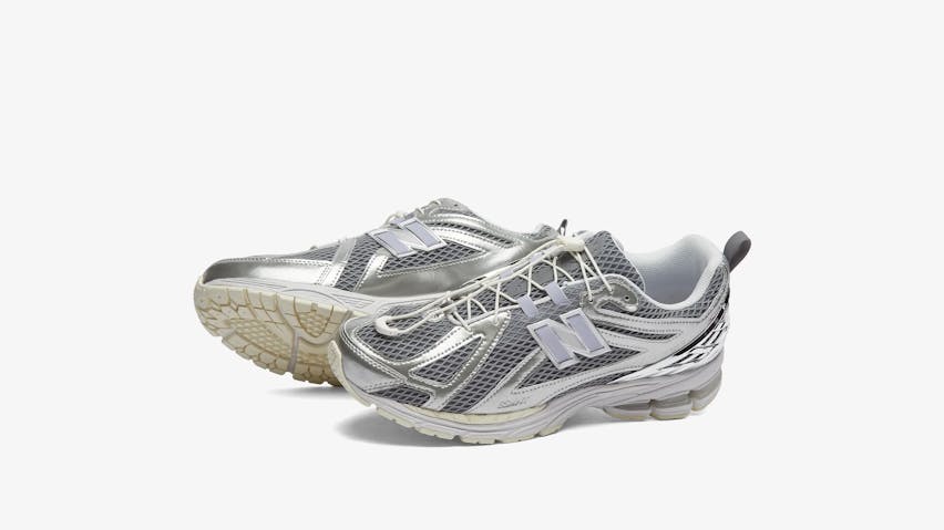 The Basement x New Balance 1906 R Silver Metallic Foto 1