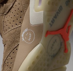 Travis Scott viert het 30 jarig bestaan van de Jordan 6 met deze British Khaki colorway