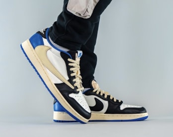 Travis Scott x fragment x Air Jordan 1 Low OG foto 6